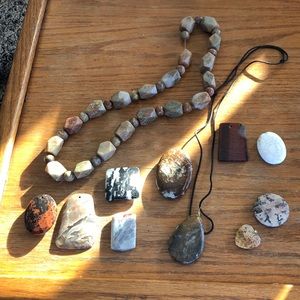 Stones for jewelry all are drilled